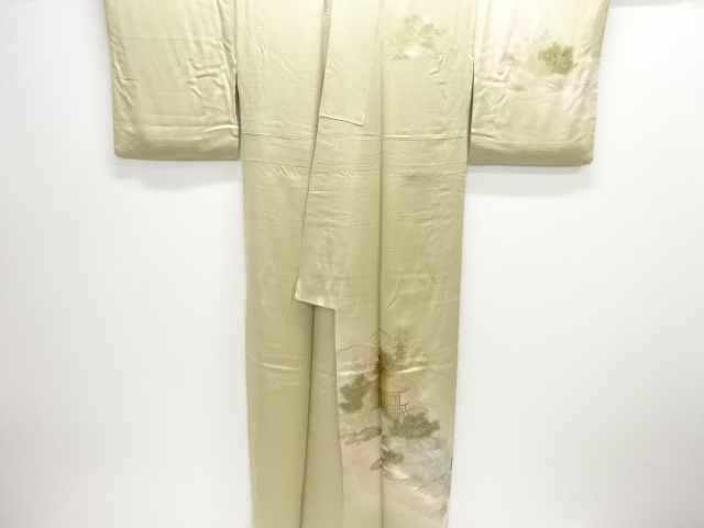  箔置き家屋に流水模様訪問着